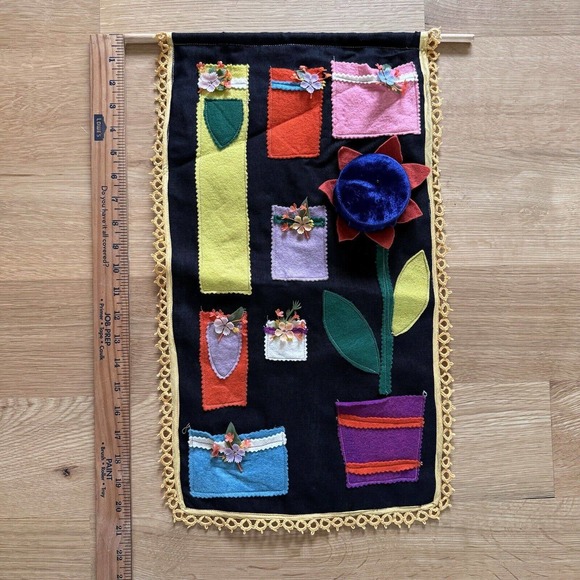 Vintage Handmade Felt Patchwork Sewing Pocket Wall Organizer Tatting Floral - Picture 10 of 12